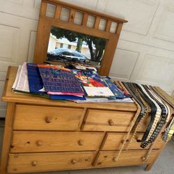 Wood- Dresser 