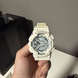 Gshock white 