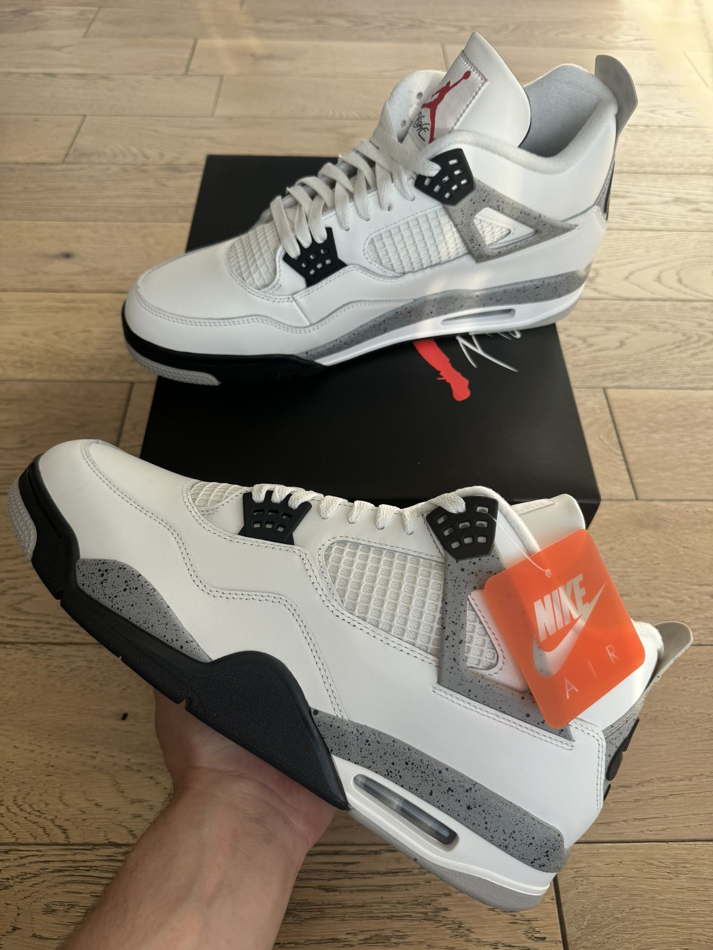 Air Jordan 4 Retro White Cement (2025)