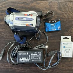Sony Handycam Mini Dv Camcorder DCR-TRV27