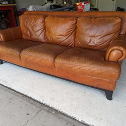 Leather Sofa - Divani