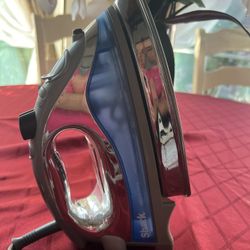 Steamer Iron