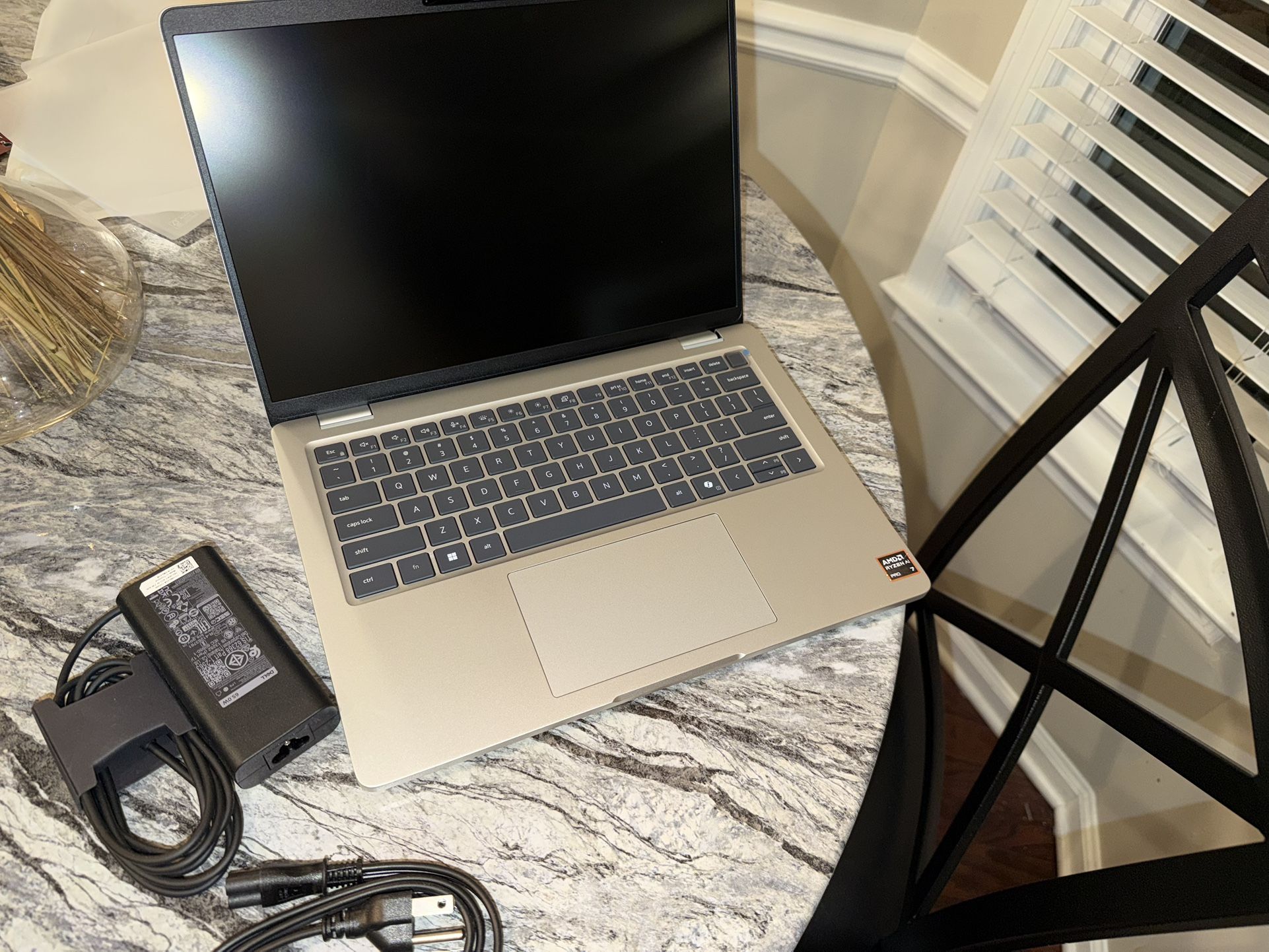 Dell Pro 14 Plus Laptop