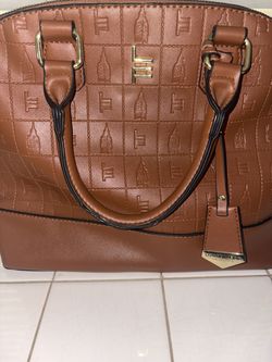LONDON FOG SATCHEL