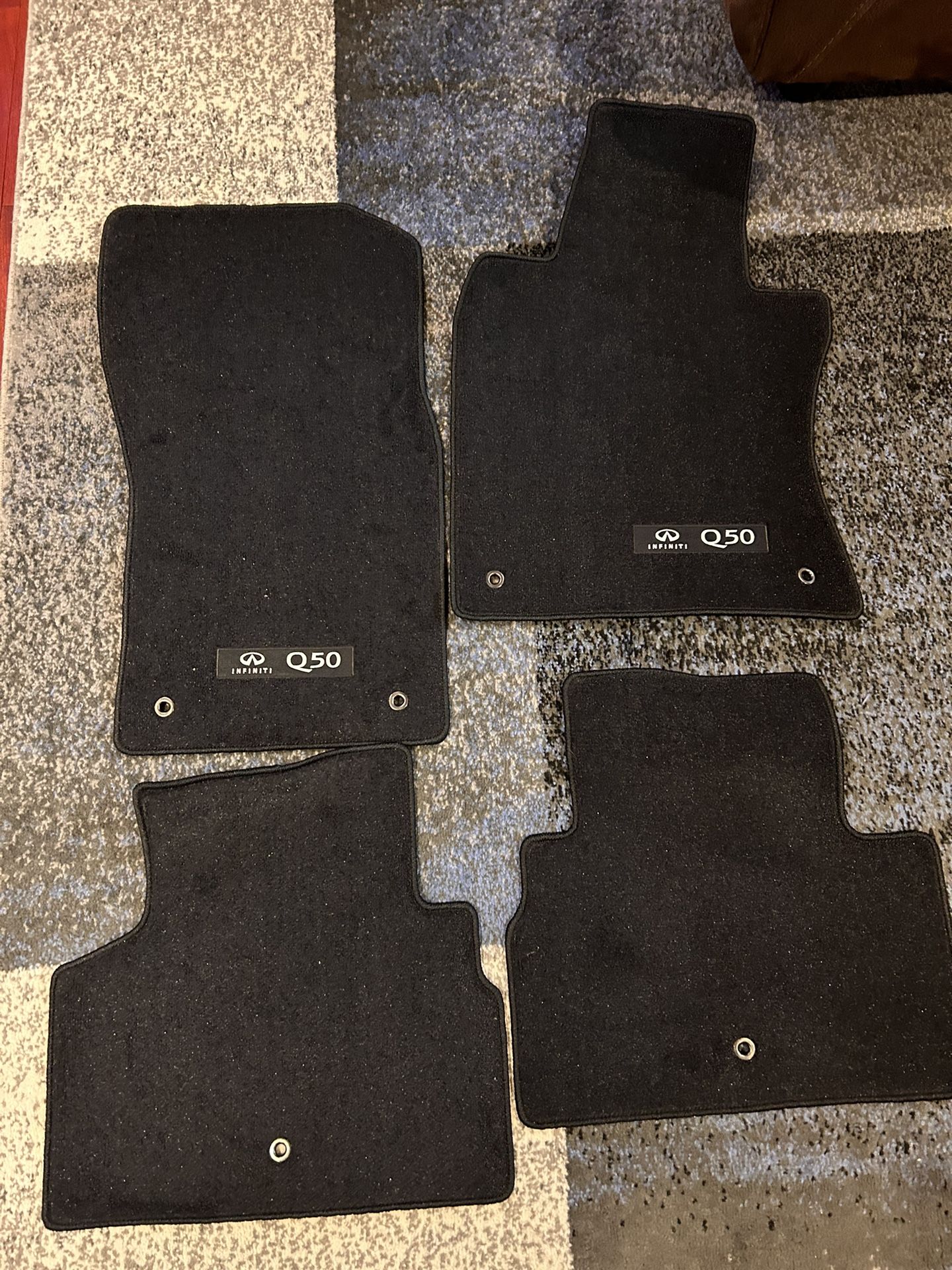 2017 Infiniti Q50 Black Car Floor Mats