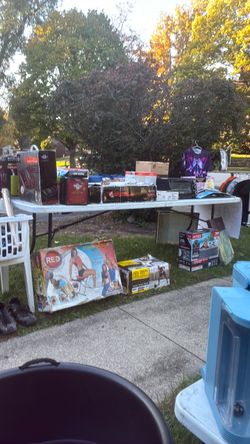 Garage sale/move-in sale