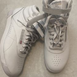 cheer/dance Reebok Shoes 