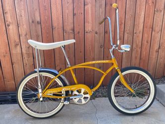 20in Schwinn Stingray muscle bike.