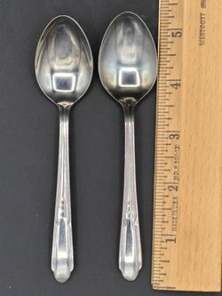 Set of 2 Vintage Stainless Steel Spoons, 5"