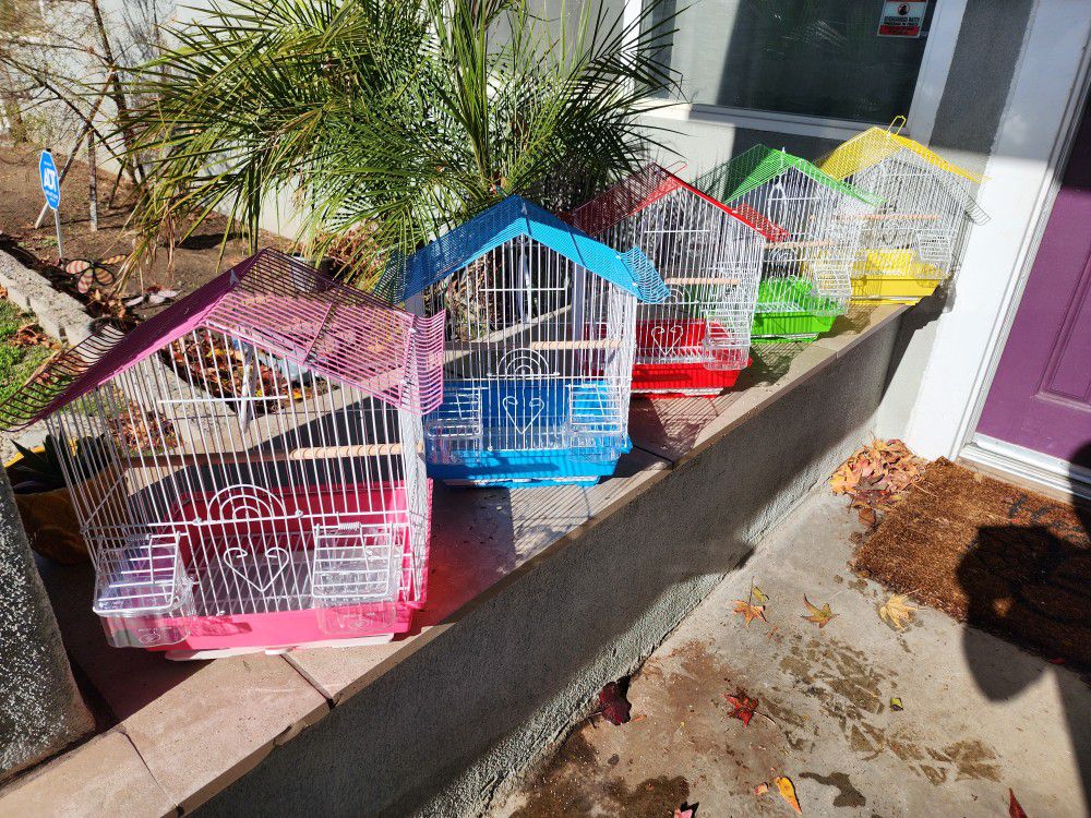 Brand New Beautiful Bird Cages In Multiple Colors 