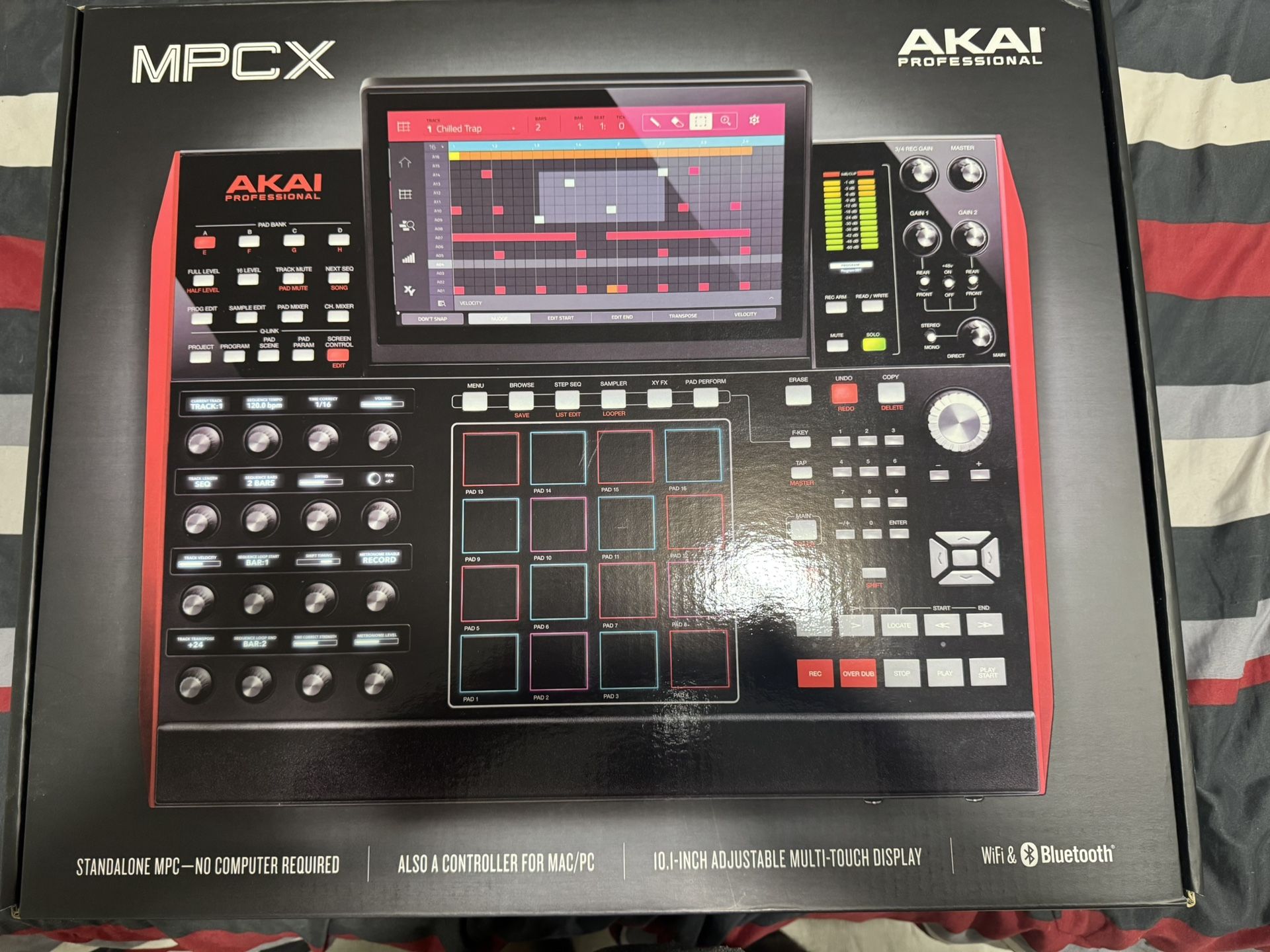 Akai MPC X Bundle 