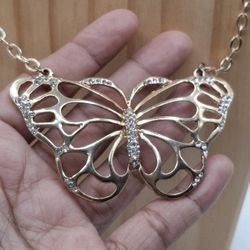 Butterfly Pendant Necklace 