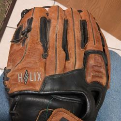 DeMarini 13 1/2” Helix A0800 Helix Leather Softball Glove $45 firm