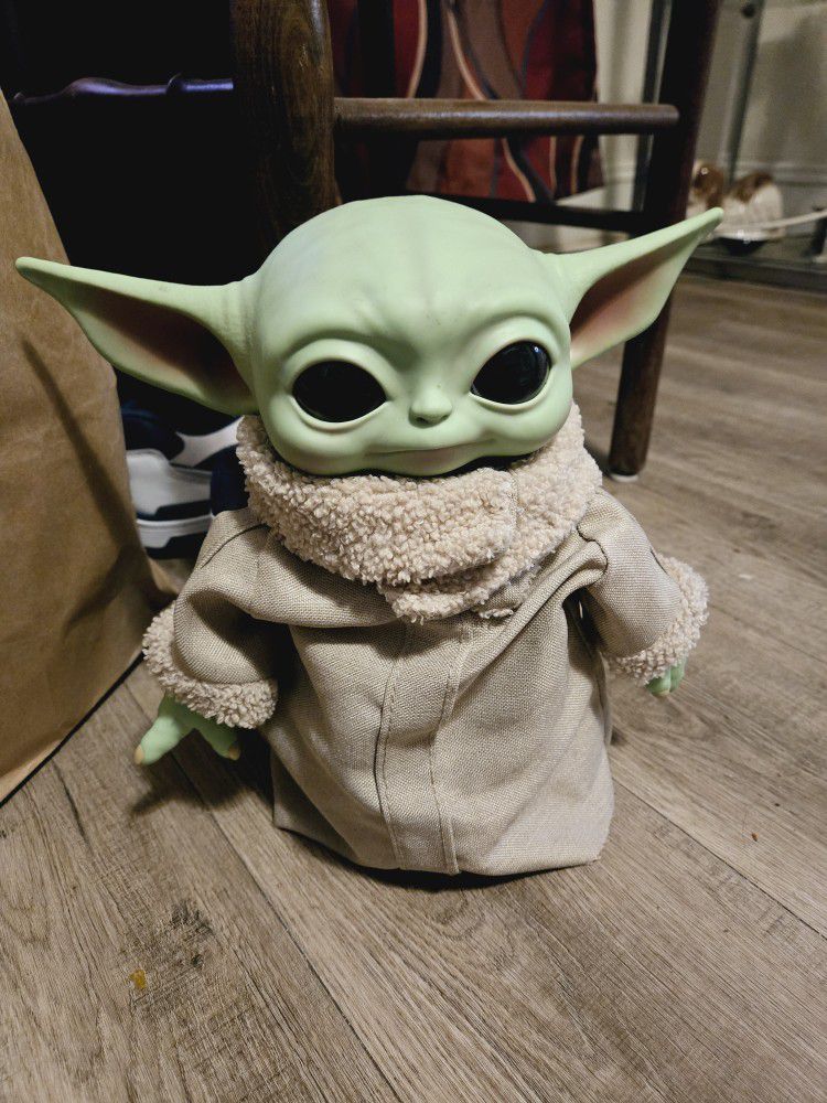 PENDING SALE Star Wars Mandalorian Mattel 11 inch Baby Yoda Plush 