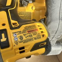 Dewalt DCD796 Hammer Drill/Driver