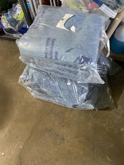 Moving blankets (new) 🔥🔥🔥