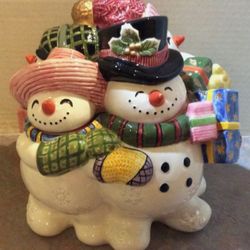 Fitz and Floyd frosty folks cookie jar with box