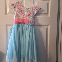 Little Girls Dress Size6 In Excellent Condition Located Rancho&Mill Colton 