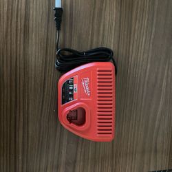 New Milwaukee M12 Charger
