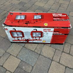 Light 1000 Watt Halogen Work Lights. New in the box.