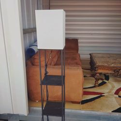 Couch 🛋️ Carpet Lamp 125$