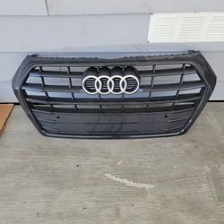 2018 2019 2020 Audi Q5 Grille