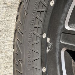 Rims and tires for gmc/chevy /rines y llantas