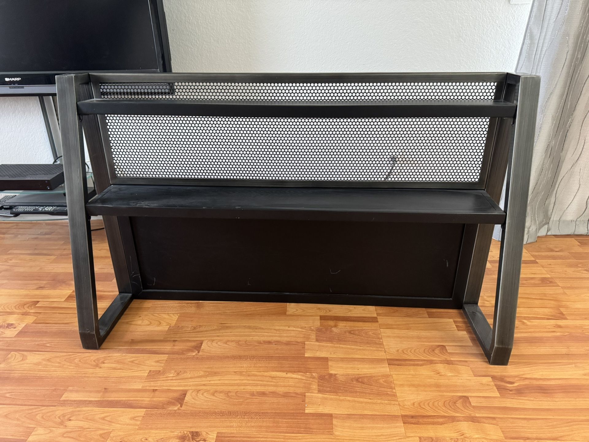 Desktop Organizer/Shelf