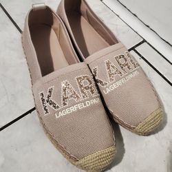 Karl Lagerfeld Flats