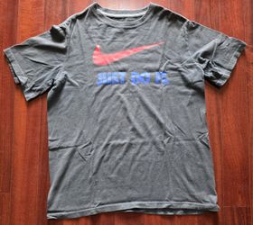 Grey Nike Just Do It t-shirt