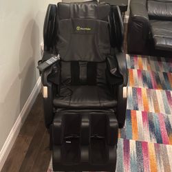 Zero Gravity Massage Chair