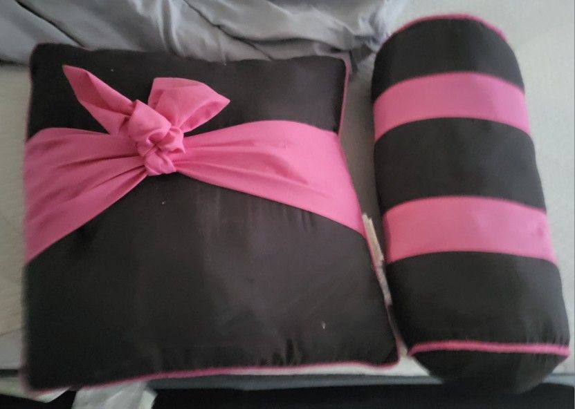 Little Girls Pillows (Both)