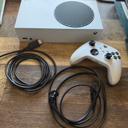 💥 Xbox Series S – Perfect Condition + Controller + HDMI & Power Cord – Ready to Play! 💥