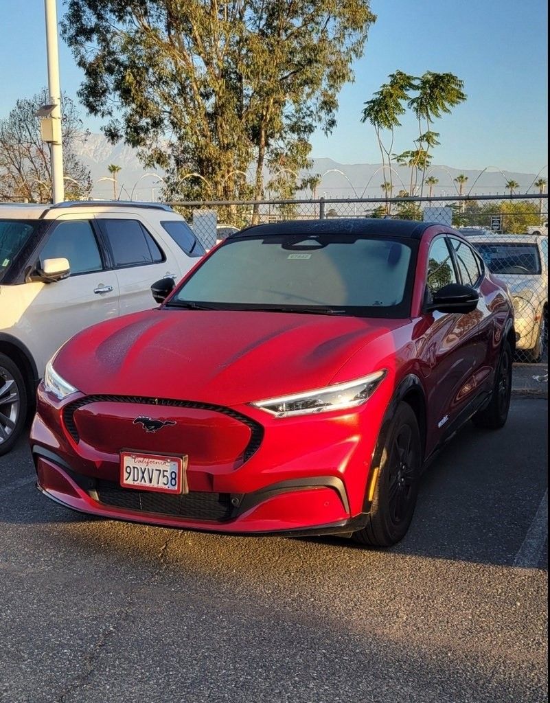 2022 Ford Mustang Mach-E California Route 1