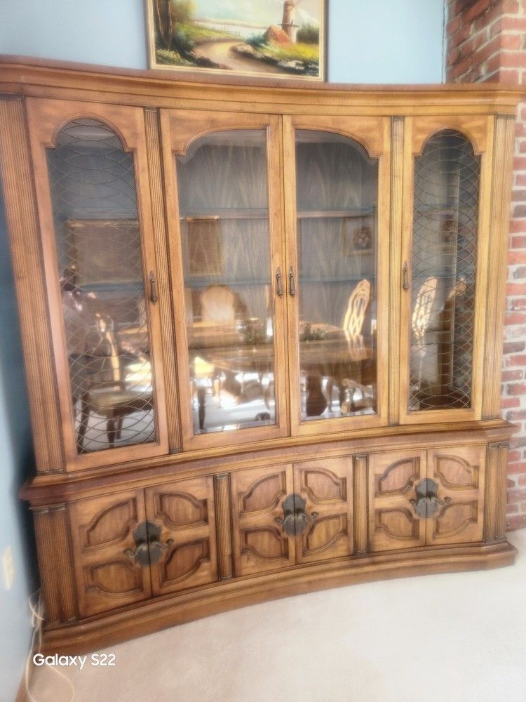 Vintage Dining Room HUTCH with Pedestal Table And Chairs