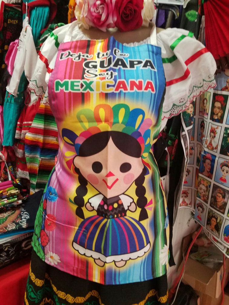 Hermosos mandiles de la Maria Mexicana