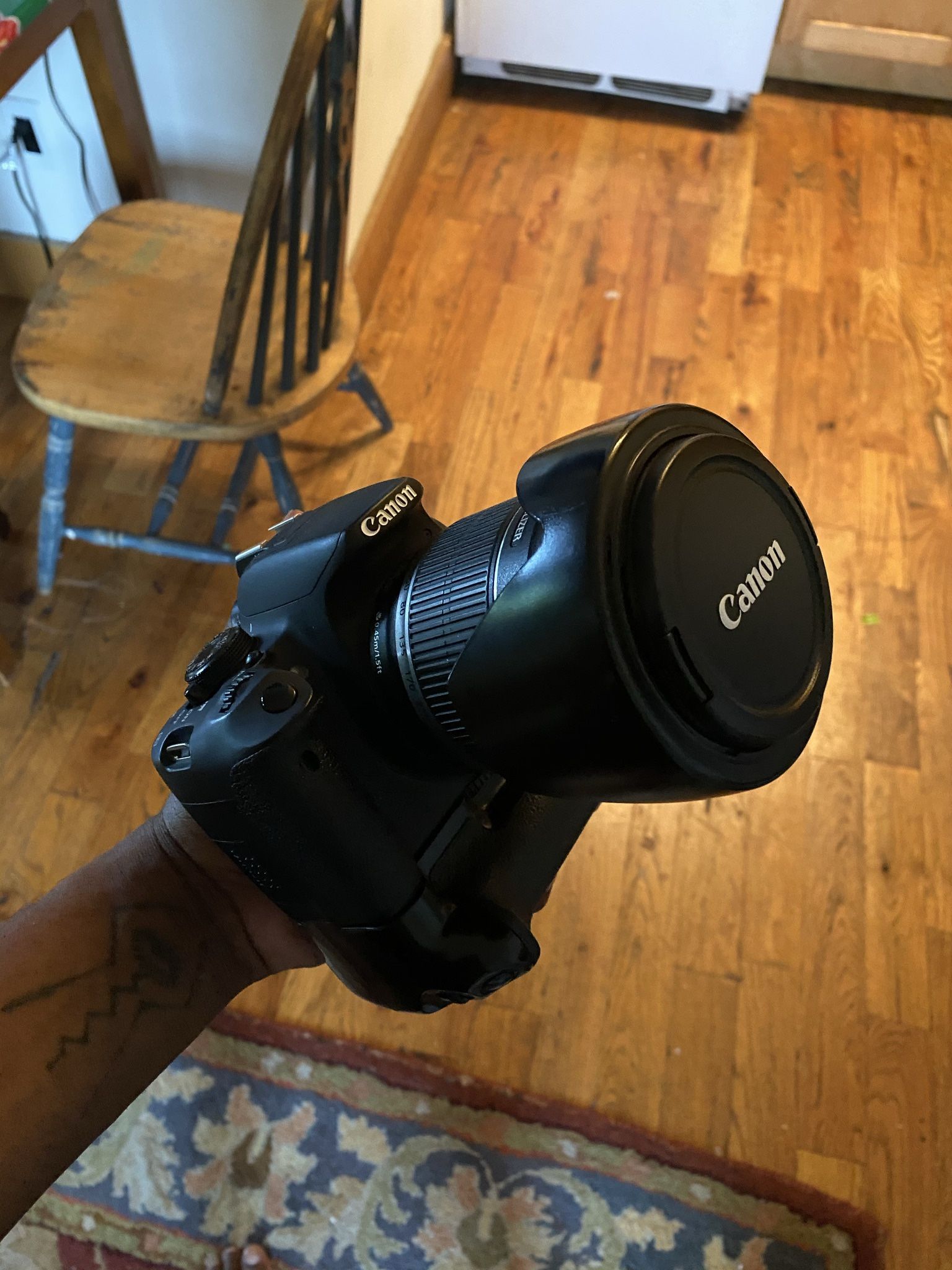 CANON REBEL T5i W/LENS