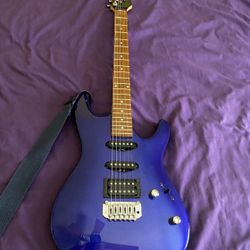 Ibanez Electric Guitar - Like new!