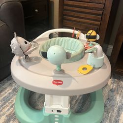 Baby Activity Center/walker/jumper 