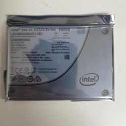 Intel Enterprise SSD Hard Drive 800GB