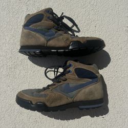 Nike ACG Caldera Boots