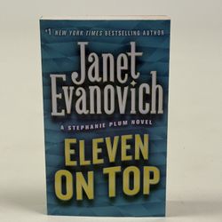 Bulk Romance / Mystery Book Lot – 10+ Books (Janet Evanovich, Nora Roberts & More)