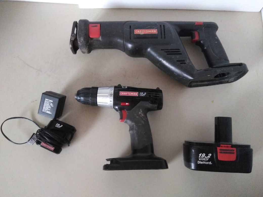 Craftsman Cordless Tool Set. Read Details