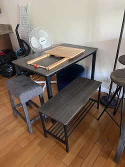 AC, leather Chair, Bed, New Table, Mirror For Sell 