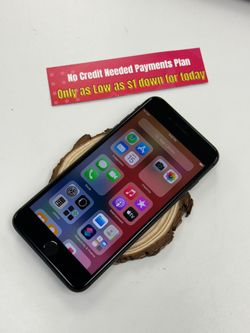 Apple iPhone 8 Plus 📱 – Compatible with All Carriers! Get Yours Today!