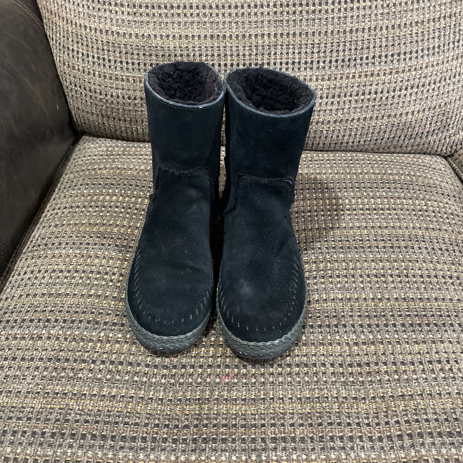 Size 8.5 Ladies Ugg Boots .
