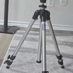 Tripod and Grip Ball Head $45