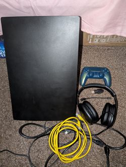 Black PS5/ Nintendo Switch