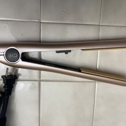 Chi Straightener