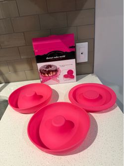 Sunny Side Up Bakery Donut Cake Mold 3 Piece set Cake/Donut mold